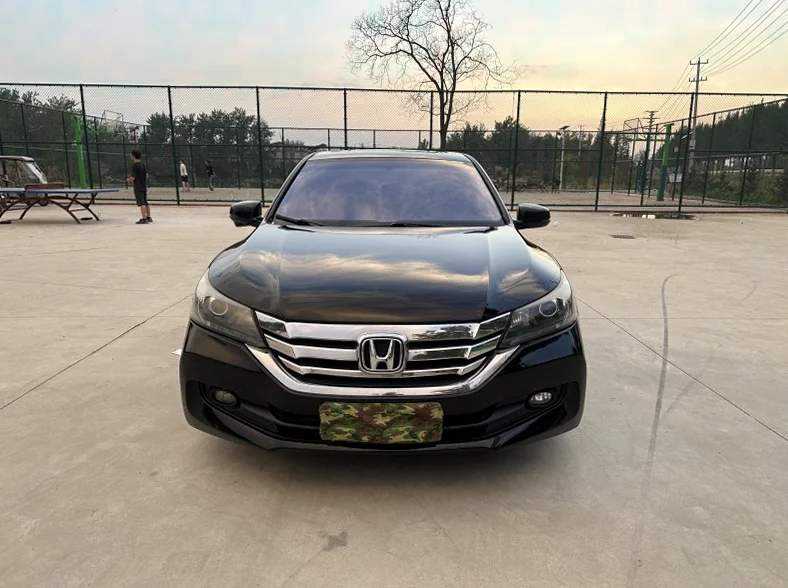 14年本田雅阁九代2.0自动豪华