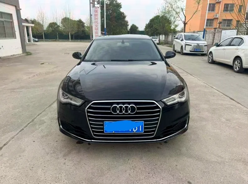 16年奥迪A6L 2.5V6高配