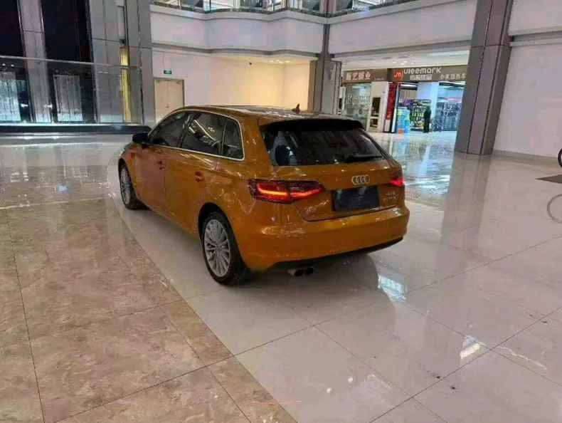 奥迪A3 内饰前排