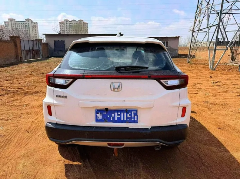 本田XRV 后面外观二