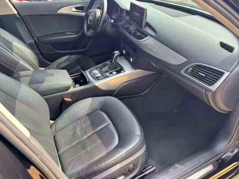 奥迪A6L 后面外观二