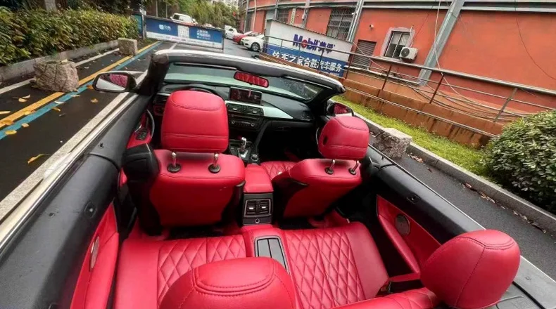 宝马4系 后面外观一