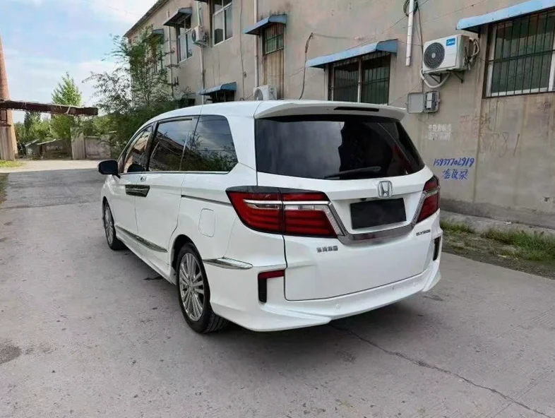 本田艾力绅 驾驶室