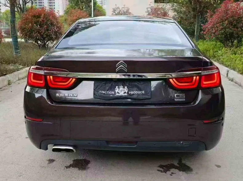 雪铁龙C6 驾驶室