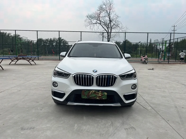 18年宝马X1 1.5T自动顶配