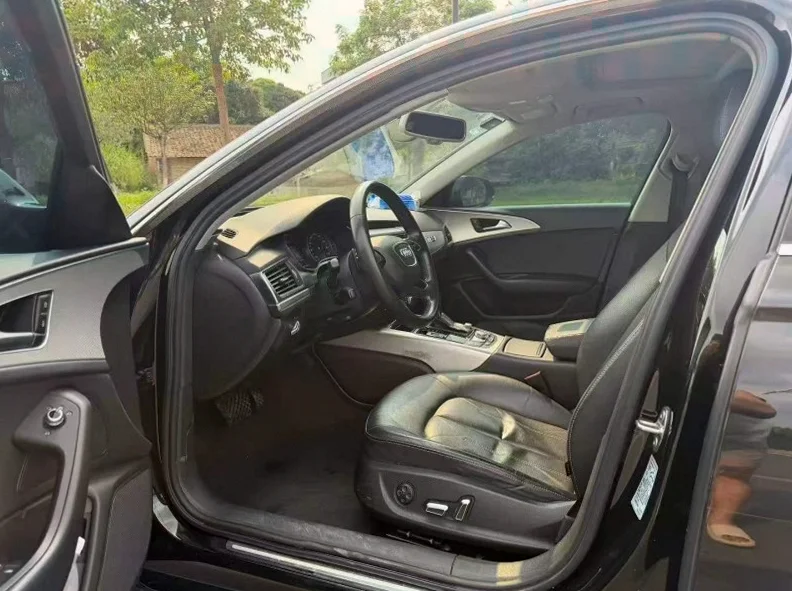 奥迪A6L 后面外观三