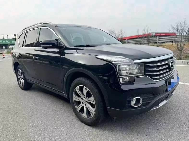 传祺GS7 正面外观三