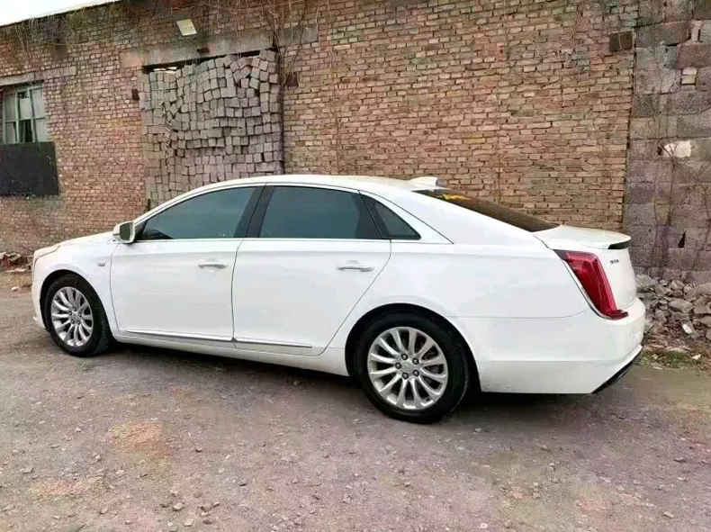 凯迪拉克XTS 正面外观二