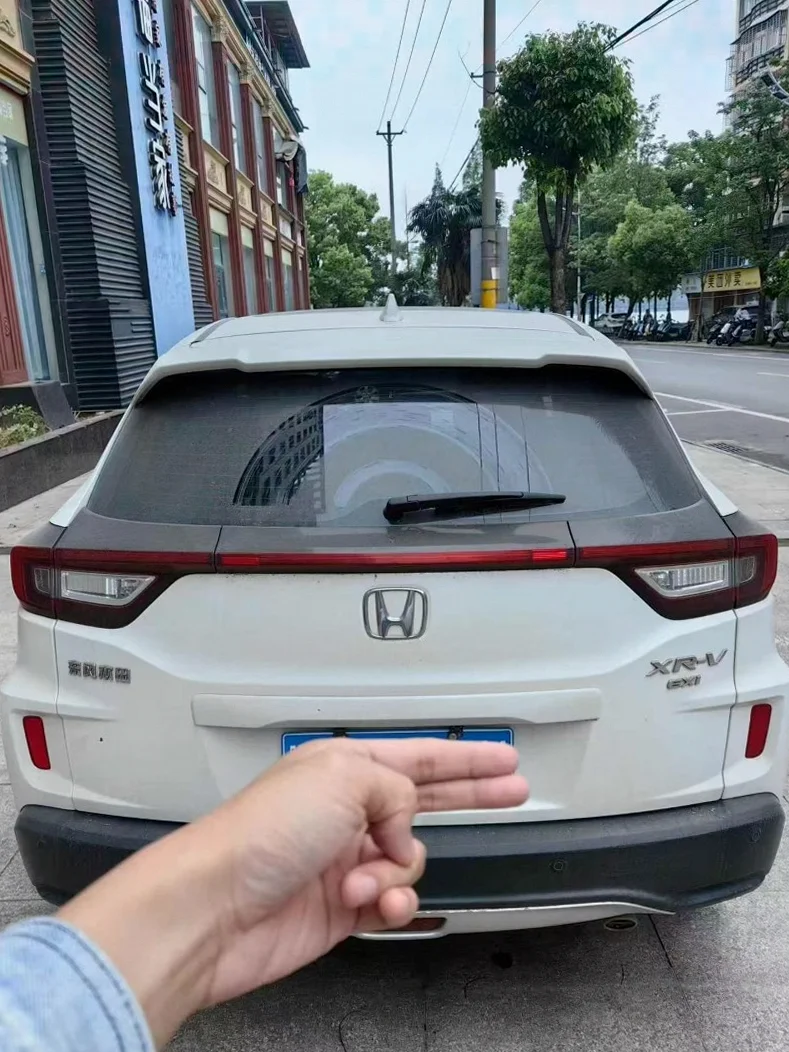 本田XRV 驾驶室