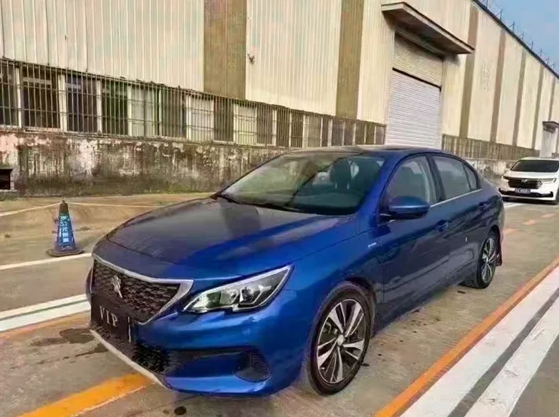 东风标致 正面外观三