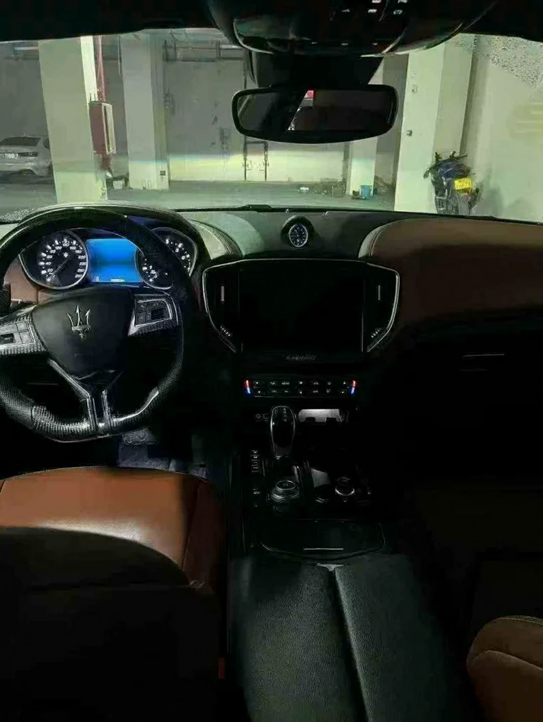 玛莎拉蒂Ghibli 后面外观三