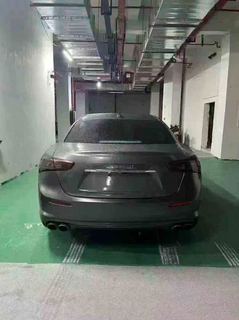 玛莎拉蒂Ghibli 内饰前排