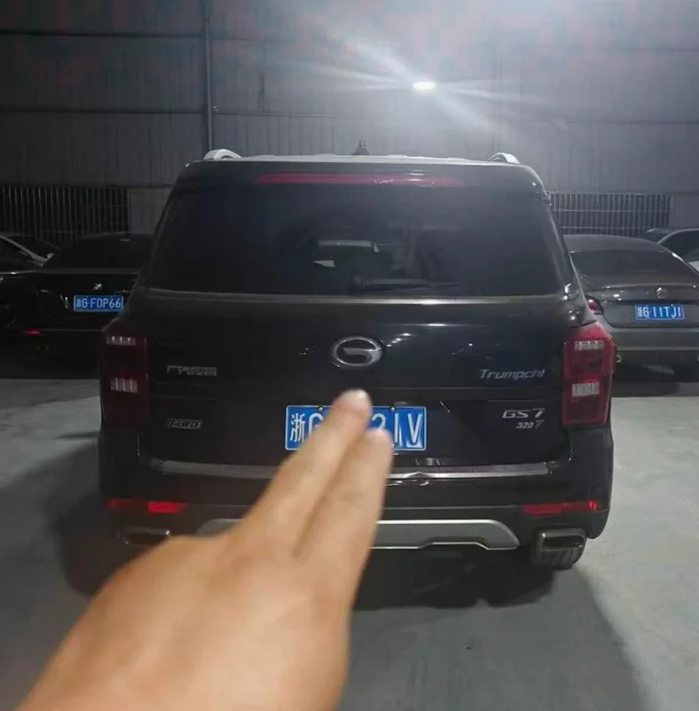 传祺GS7 内饰前排