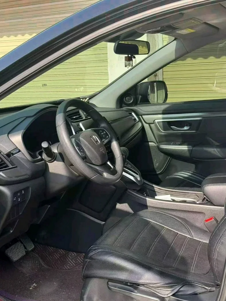 本田皓影 后面外观三