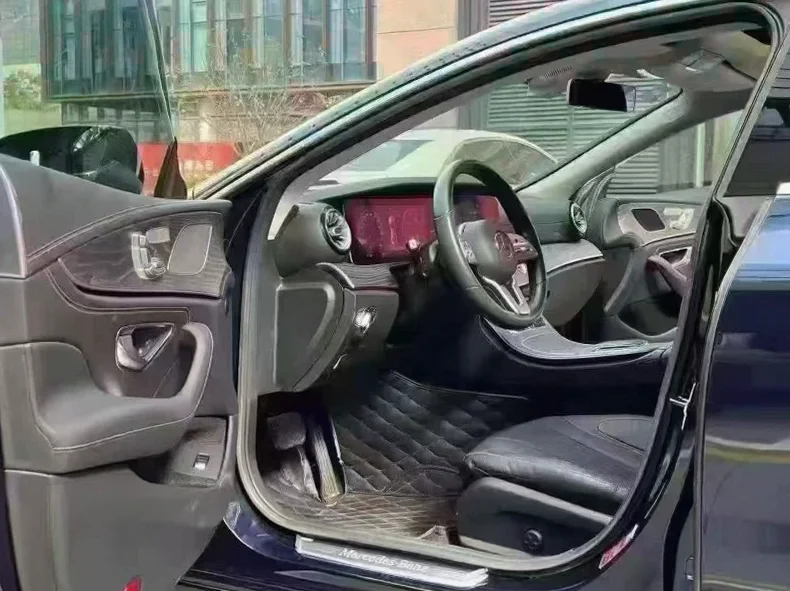 奔驰CLS 后面外观三