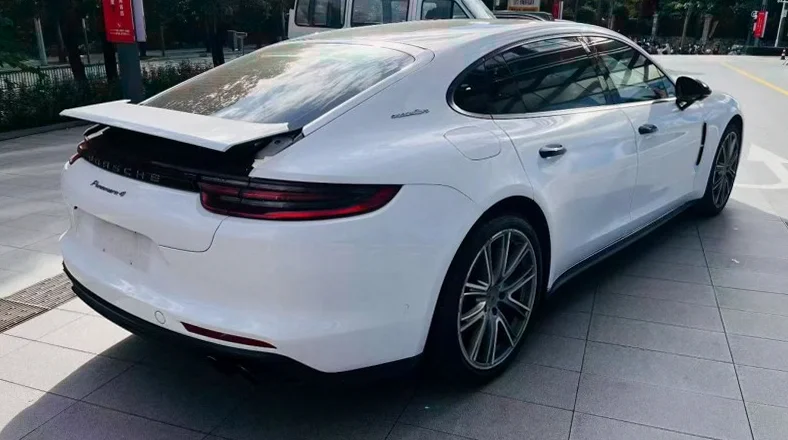 保时捷帕拉梅拉 内饰后排