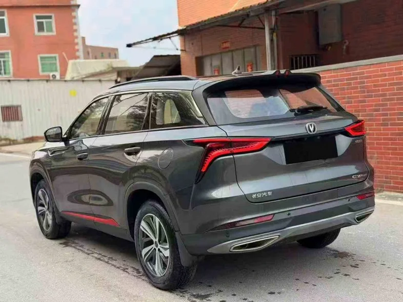 长安汽车CS75 驾驶室