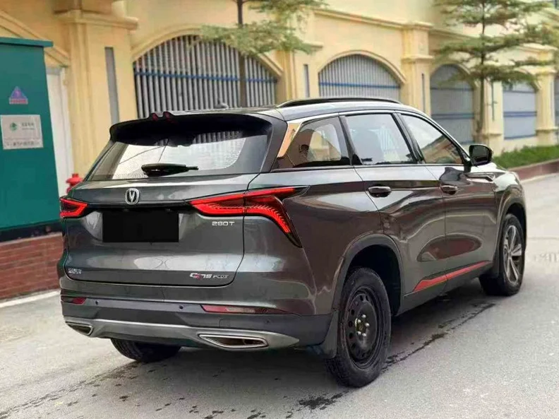 长安汽车CS75 内饰前排