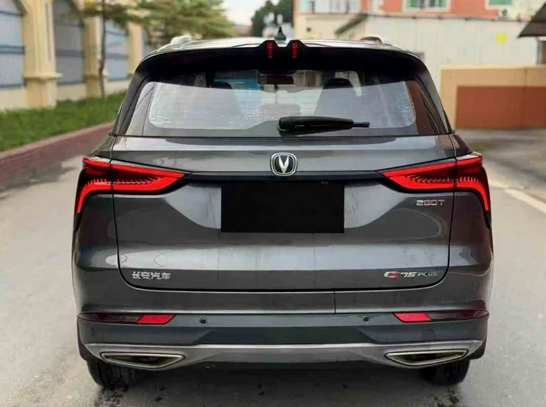 长安汽车CS75 内饰后排