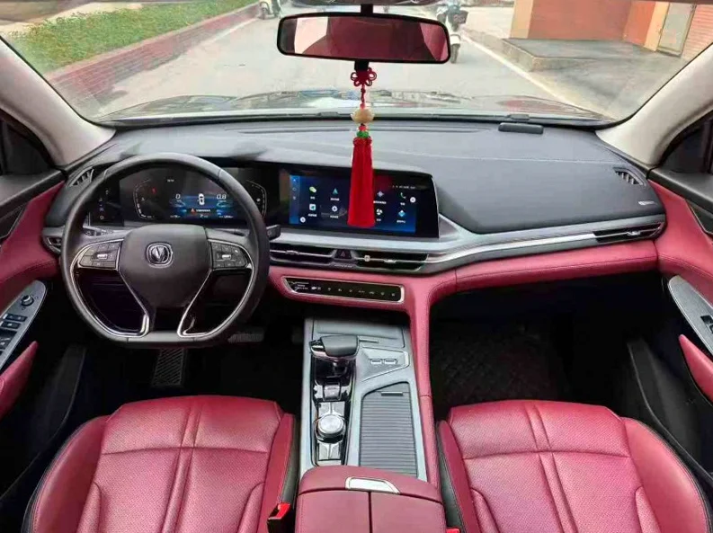 长安汽车CS75 后面外观二