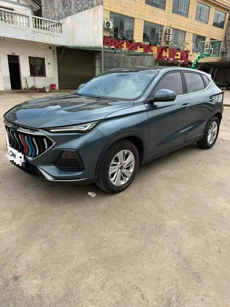 长安汽车欧尚 正面外观二