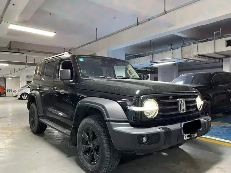 长城汽车坦克 正面外观二