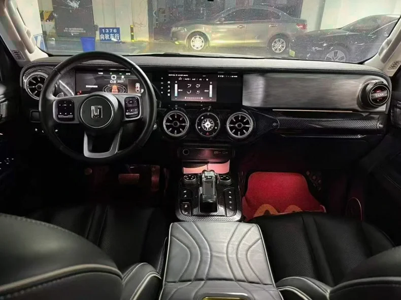 长城汽车坦克 后面外观二