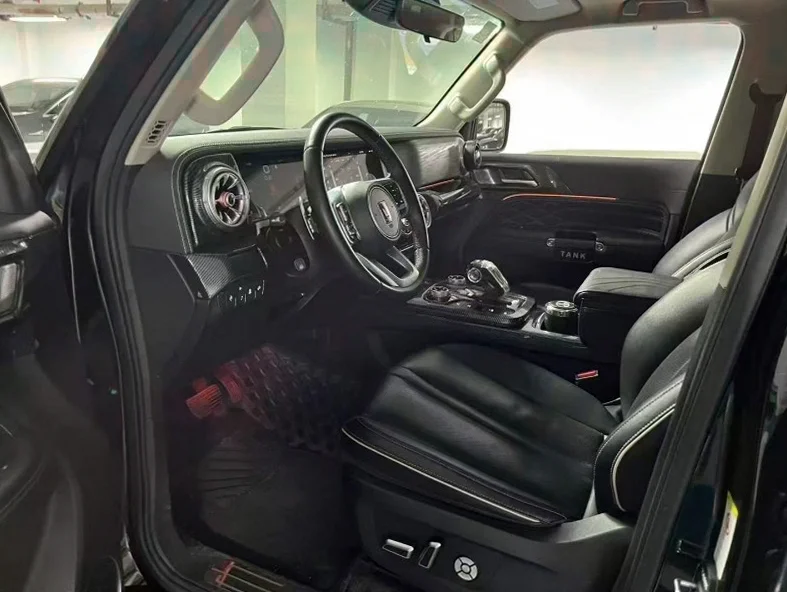 长城汽车坦克 后面外观三