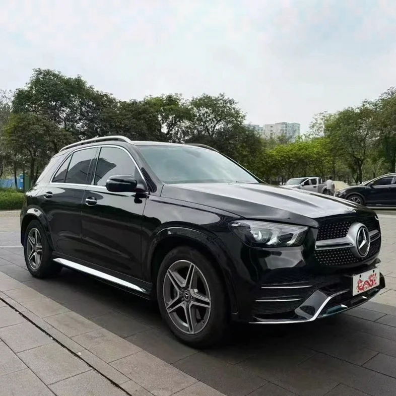 奔驰GLE 正面外观二