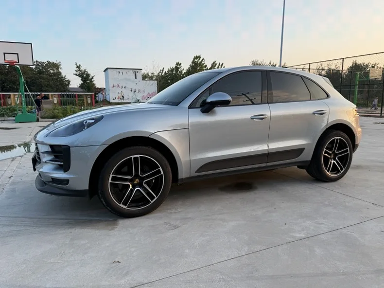 保时捷Macan 正面外观二