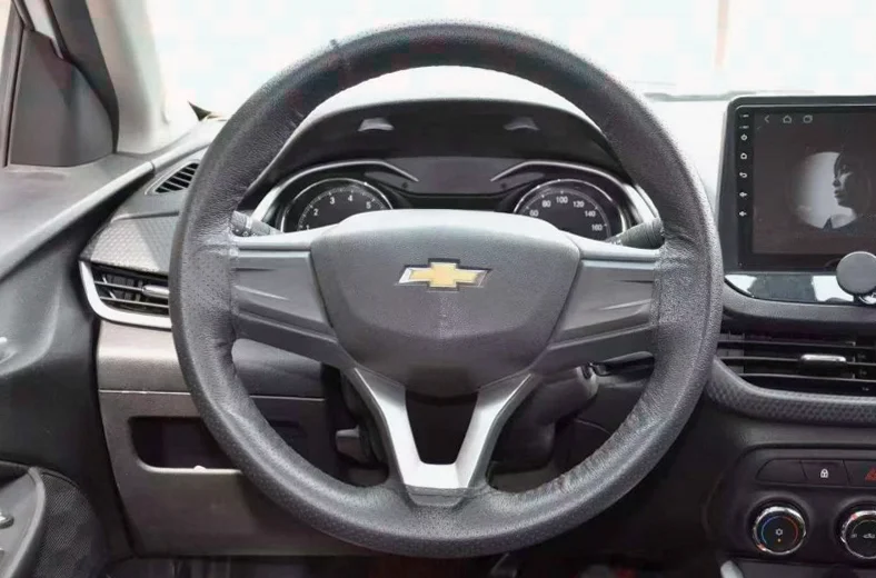 雪佛兰科沃兹 后面外观三