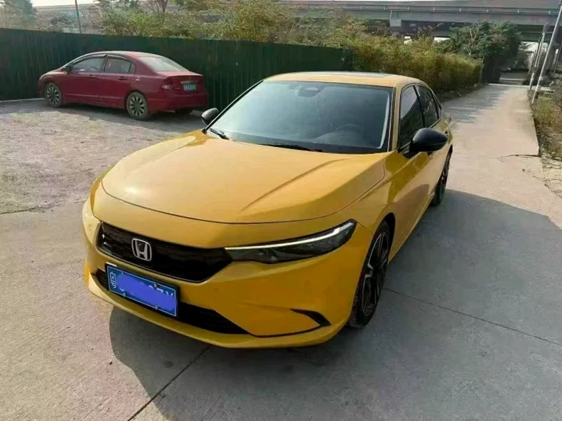 本田型格 后面外观二