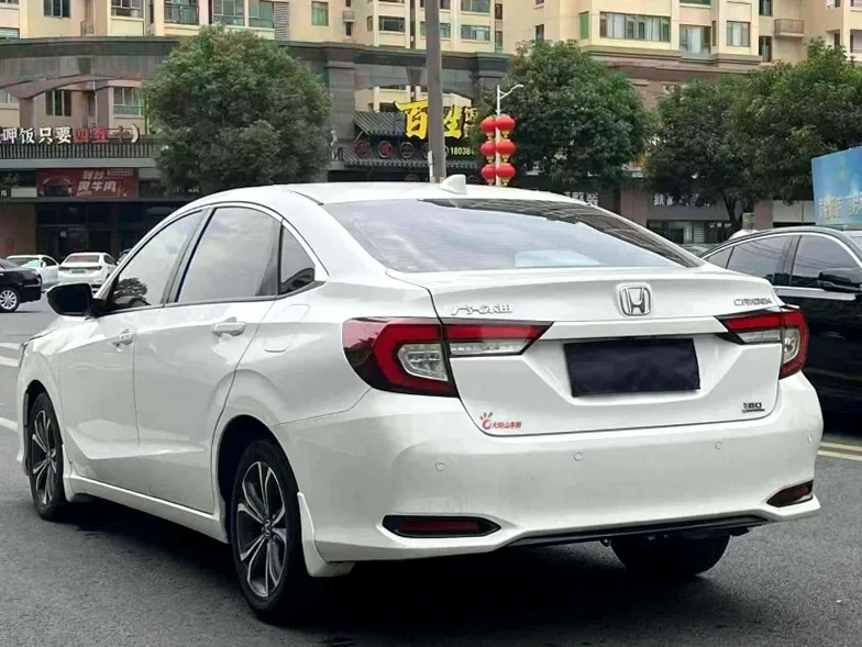 本田英诗派 驾驶室