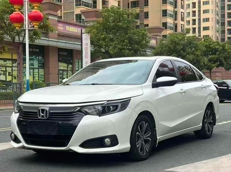 本田英诗派 正面外观三