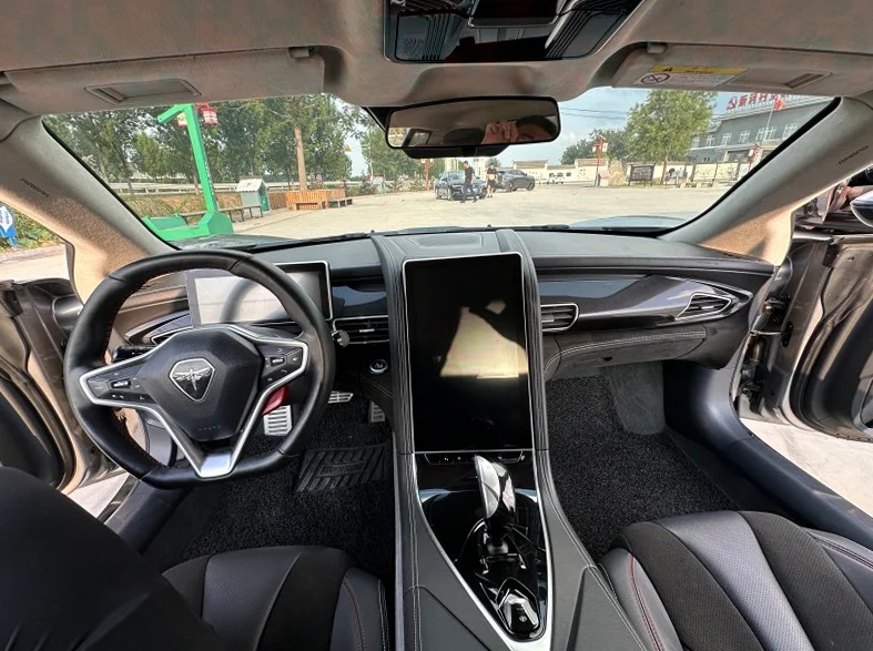 前途K50 后面外观一