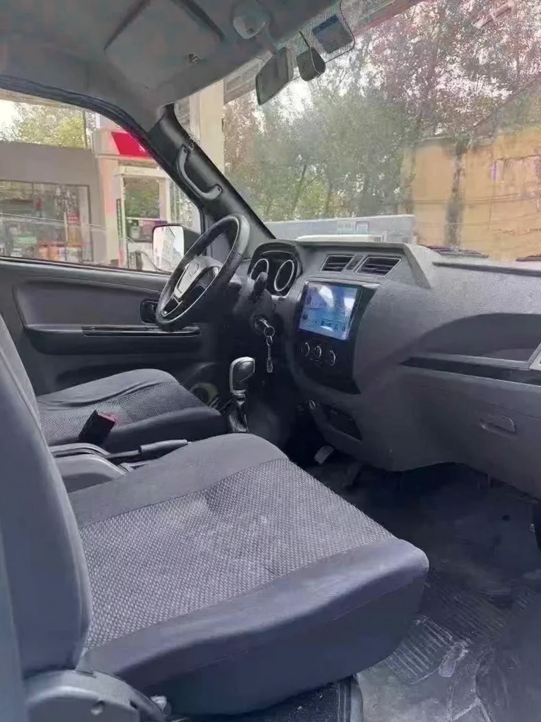 凯马汽车锐航 后面外观三