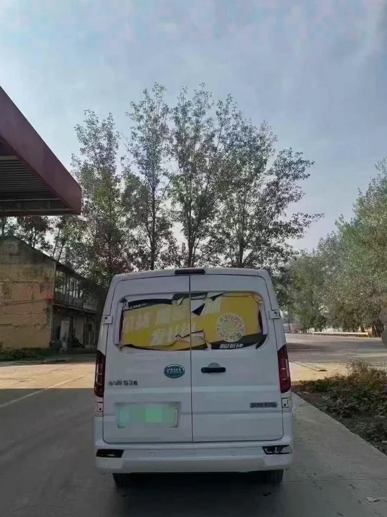 凯马汽车锐航 驾驶室