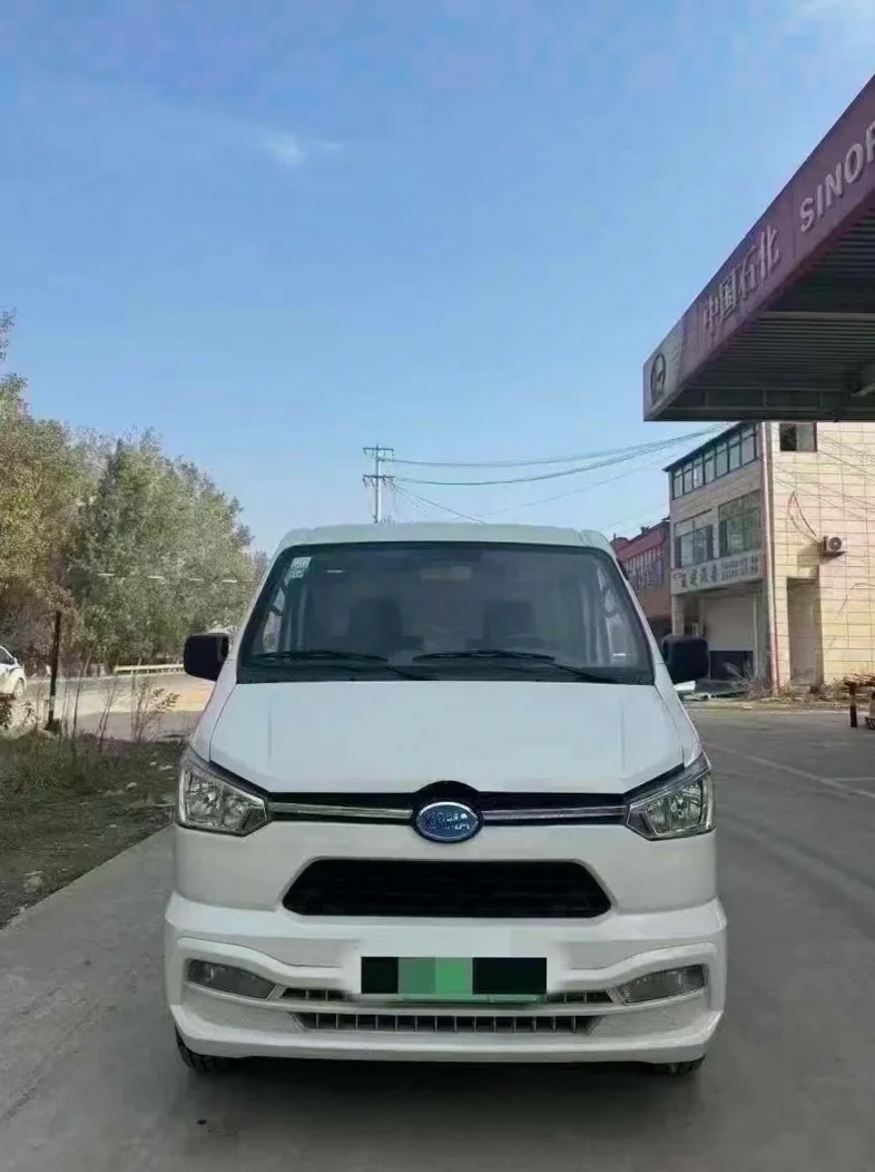 22年凯马锐航新能源面包车