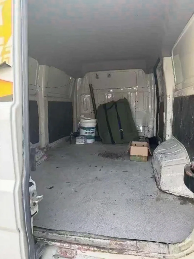 凯马汽车锐航 后面外观二