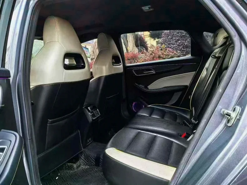 名爵6 后面外观一