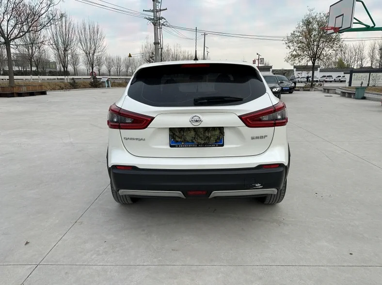 日产逍客 驾驶室