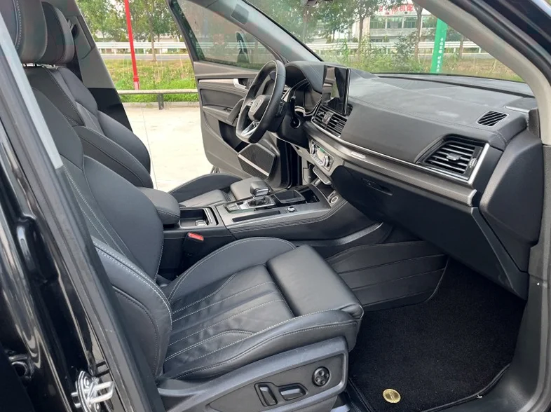 奥迪Q5 后面外观二