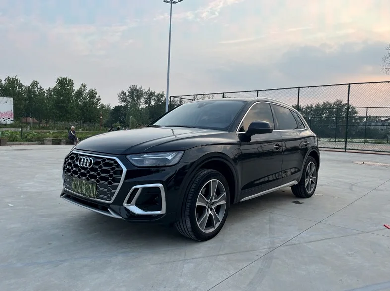 奥迪Q5 正面外观二