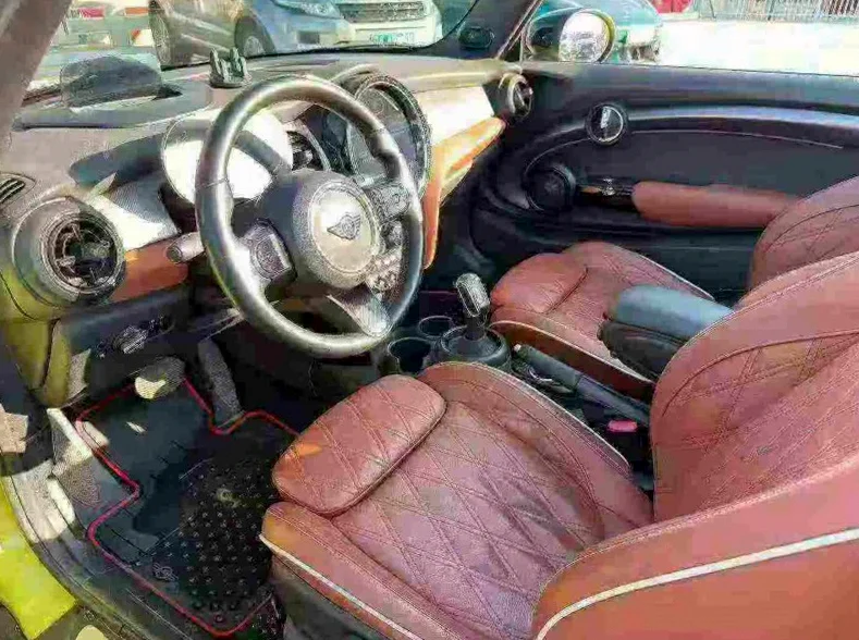 宝马迷你 后面外观二