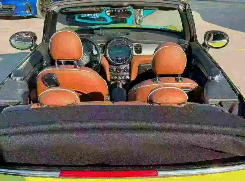 宝马迷你 正面外观二