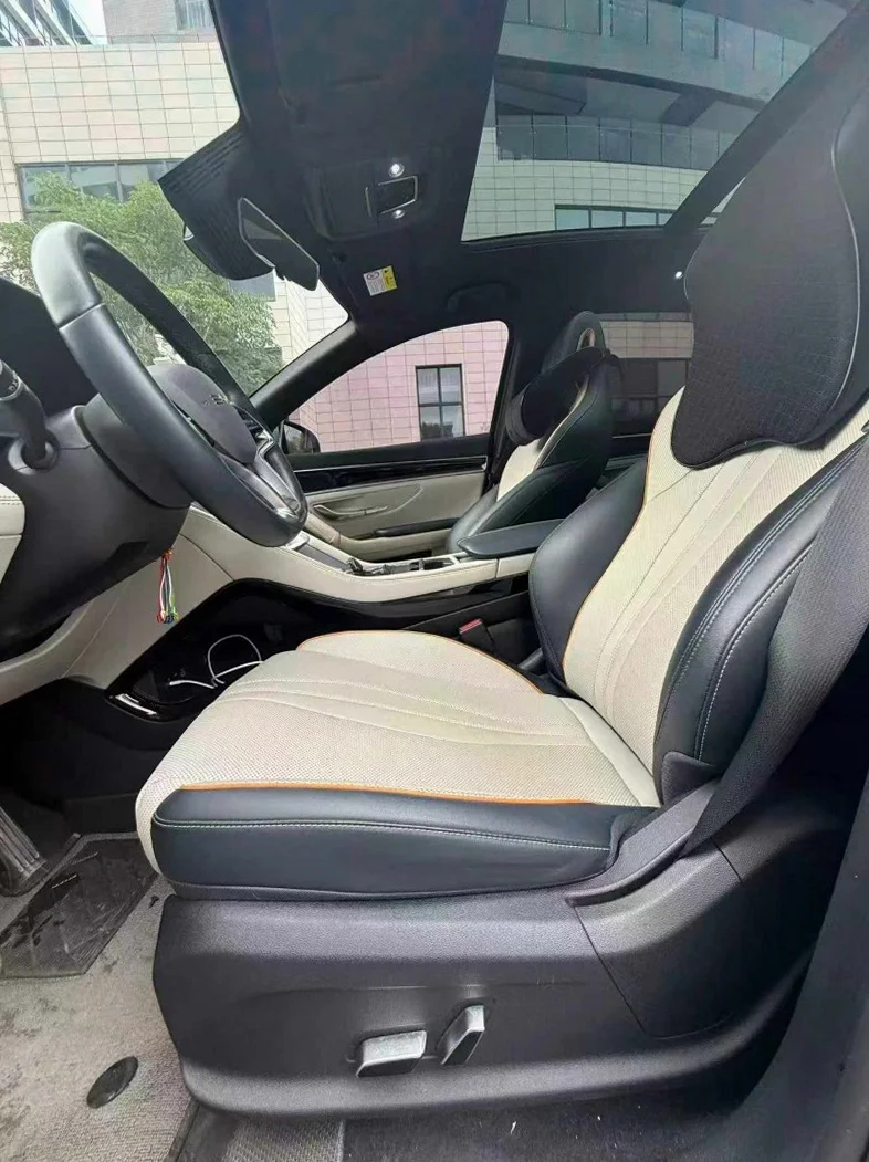 比亚迪宋 后面外观一