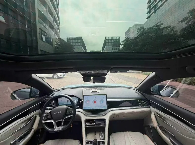 比亚迪宋 后面外观三