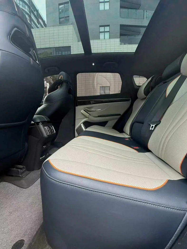 比亚迪宋 后面外观二