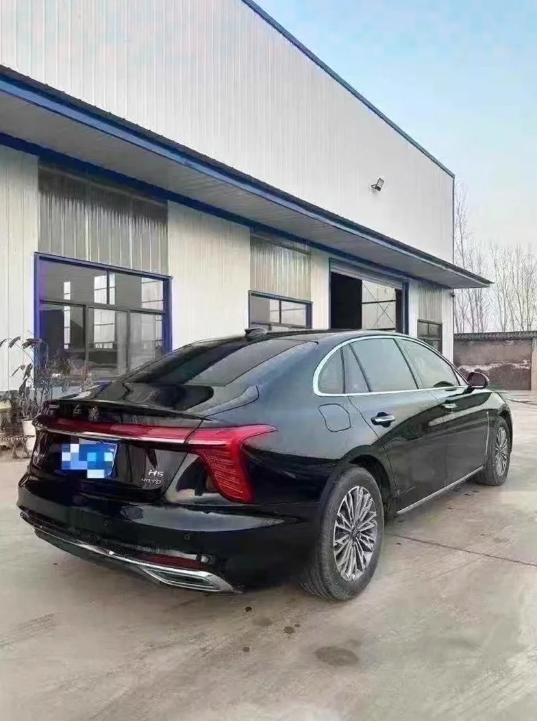 红旗H5 内饰后排