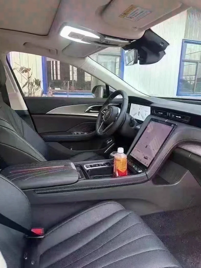 红旗H5 后面外观二